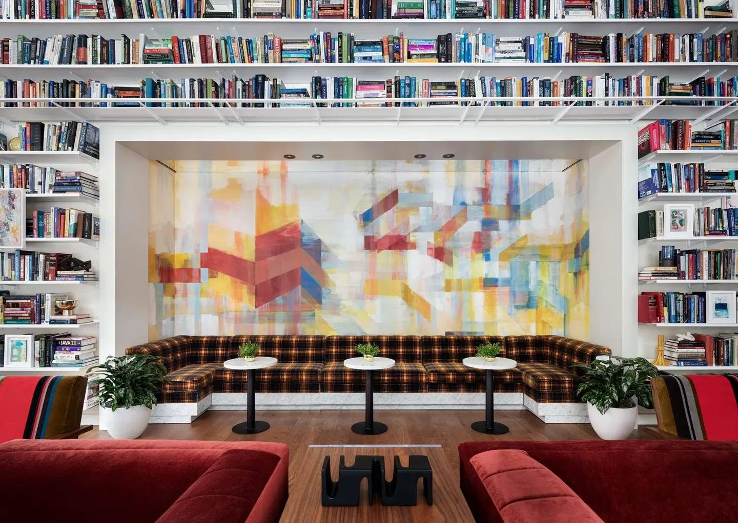 Graduate New York LOUNGE_LOBBY