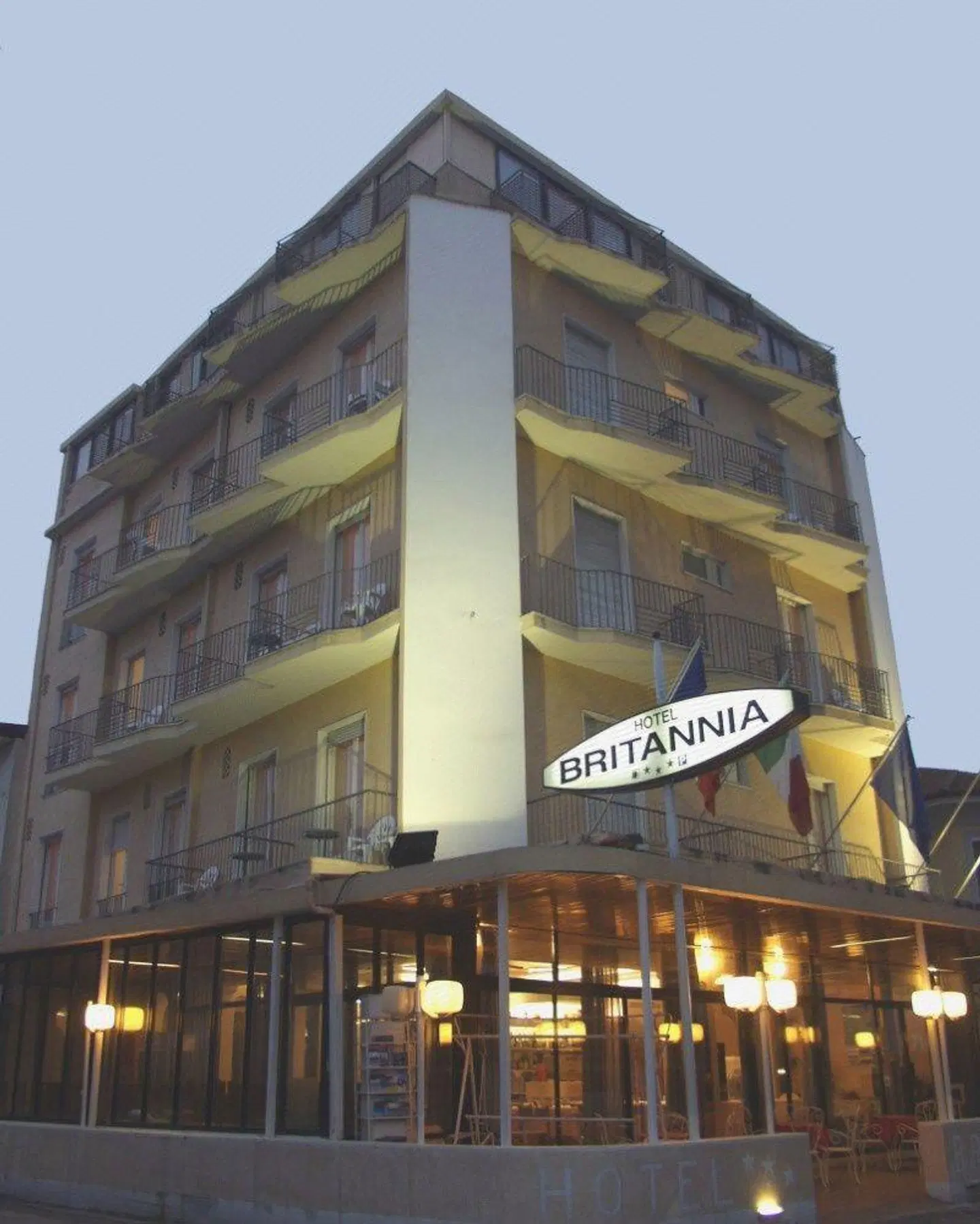 Hotel Britannia EXTERIOR