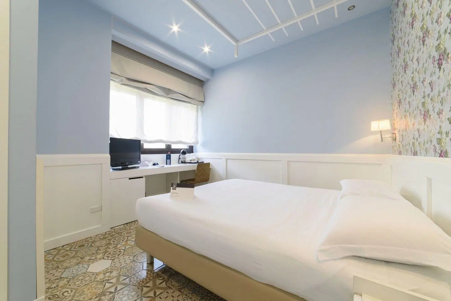 Palace ROOM_EXAMPLE
