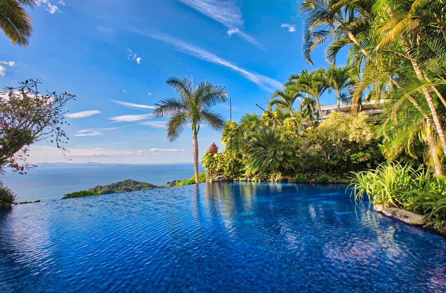 Villa Caletas OUTDOOR_POOL