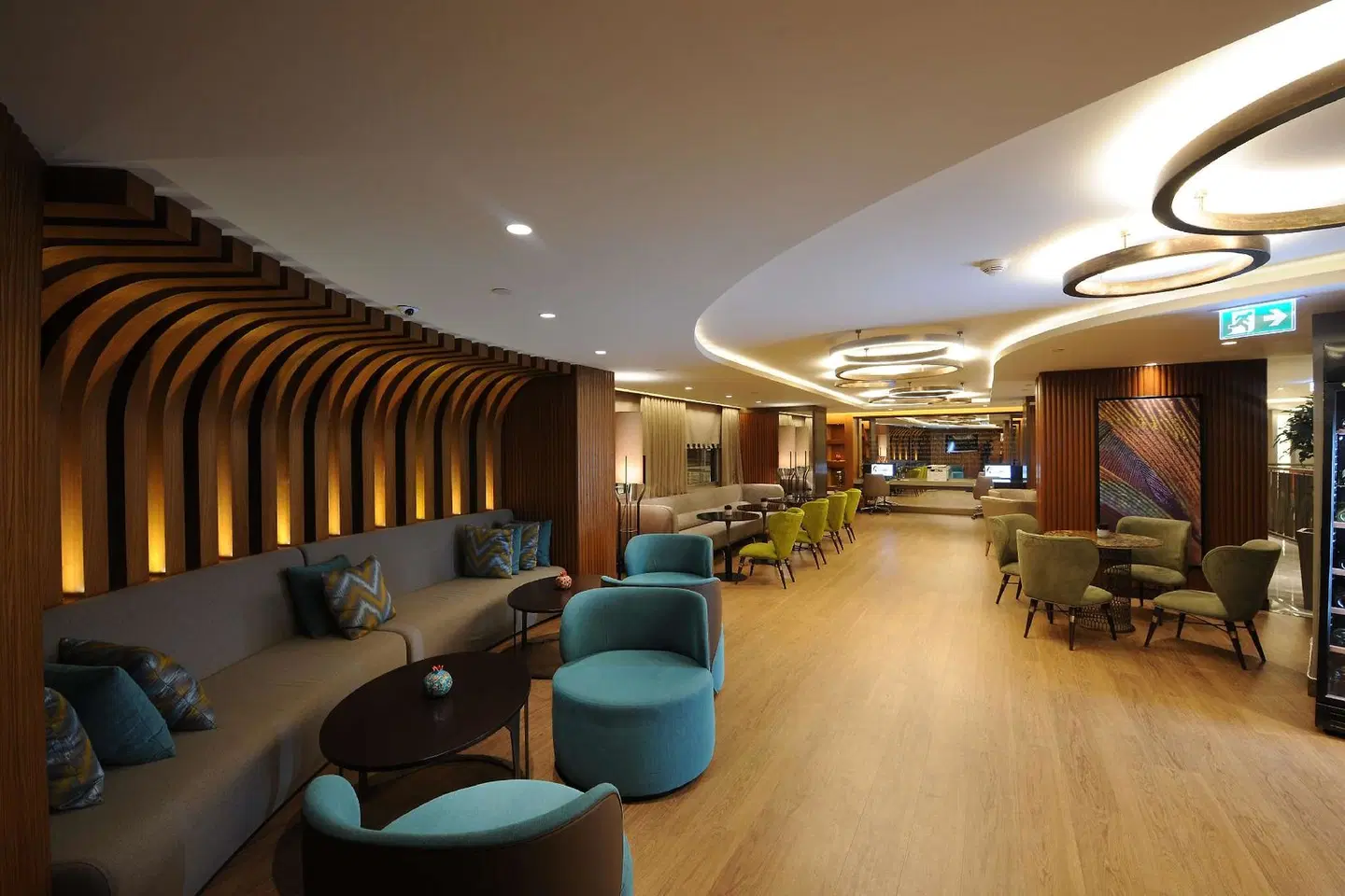 DoubleTree by Hilton Istanbul Sirkeci Bar