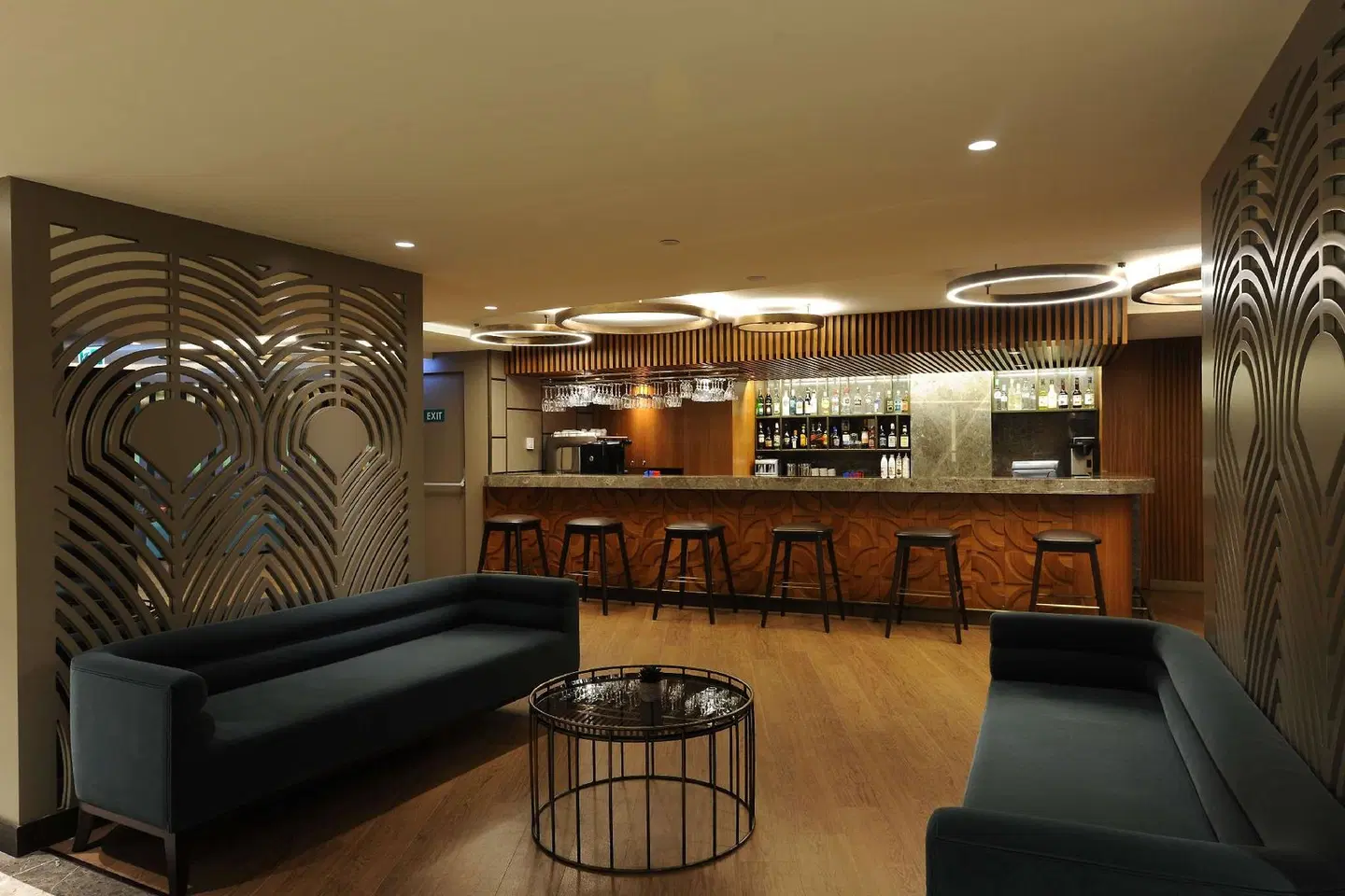 DoubleTree by Hilton Istanbul Sirkeci Bar