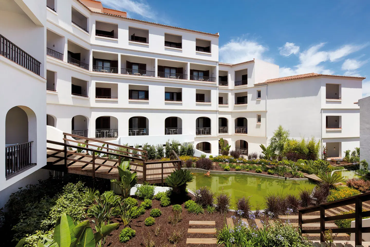 NH Lagos Algarve Resort EXTERIOR