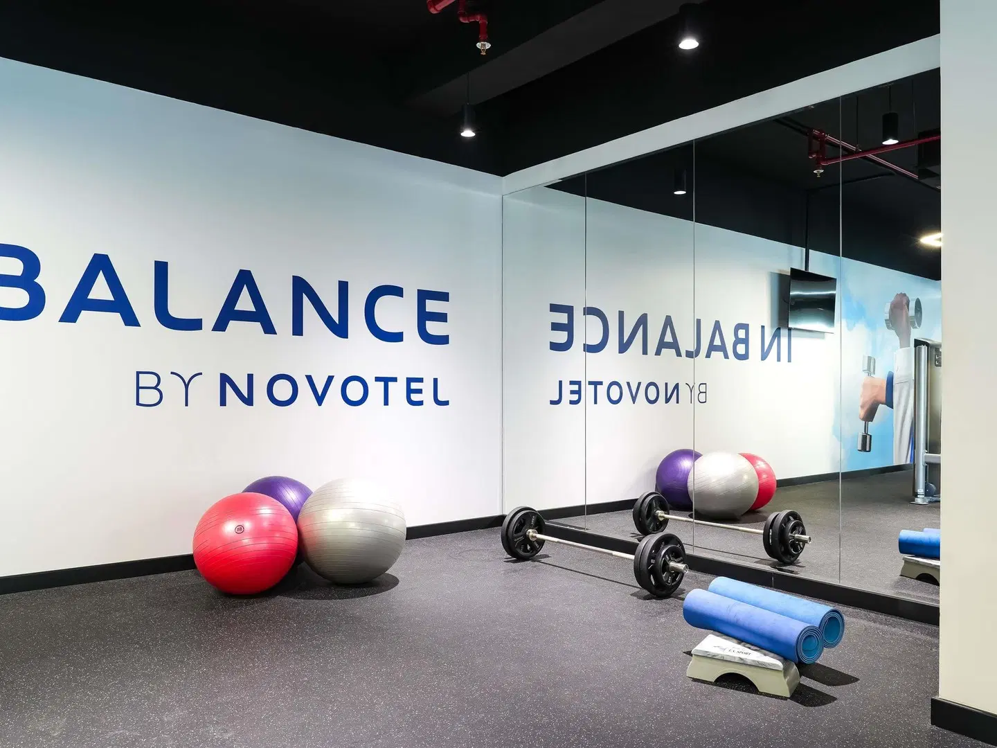 Novotel World Trade Centre Dubai Hotel SPORTS_AND_LEISURE