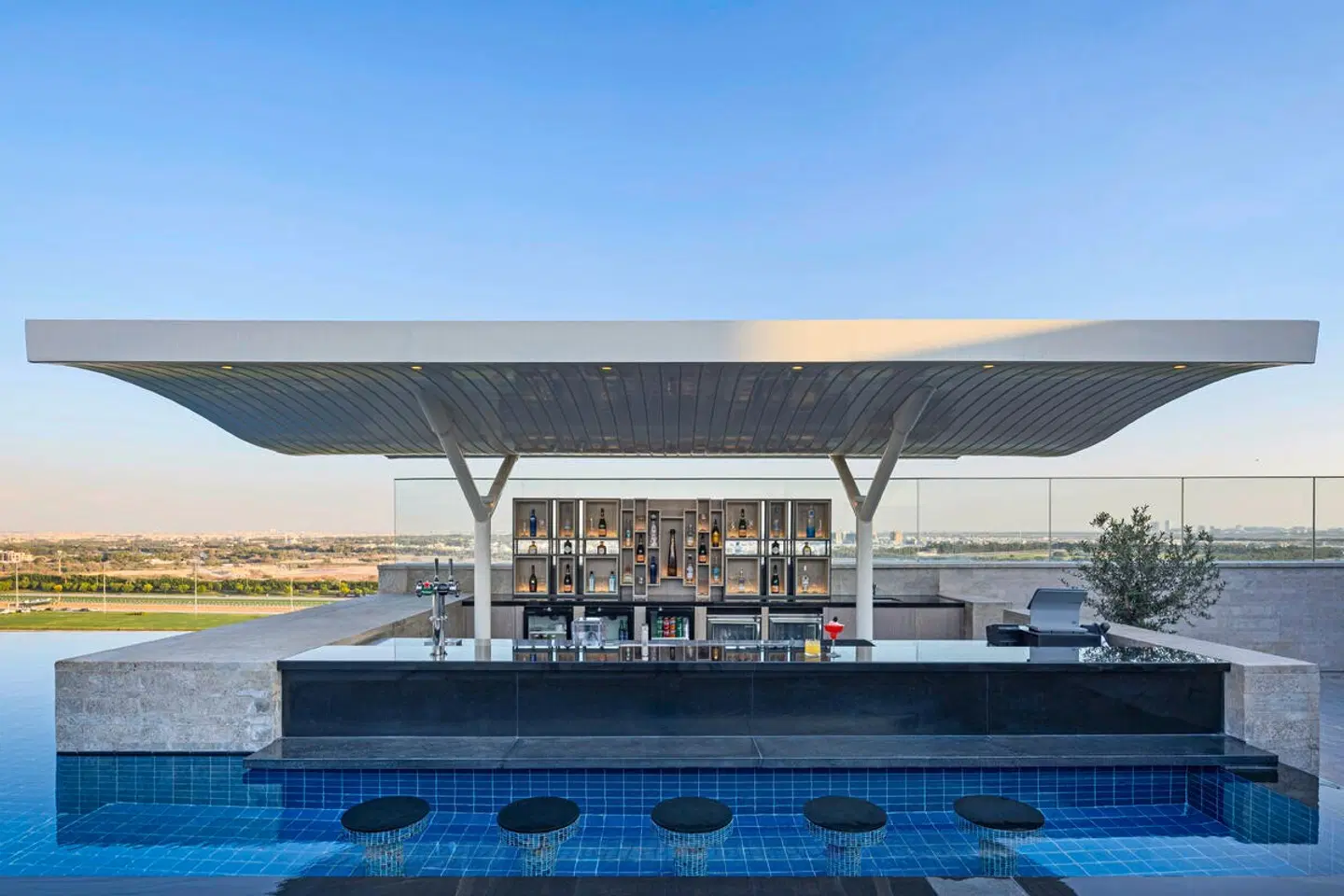 The Meydan Hotel Terrasse