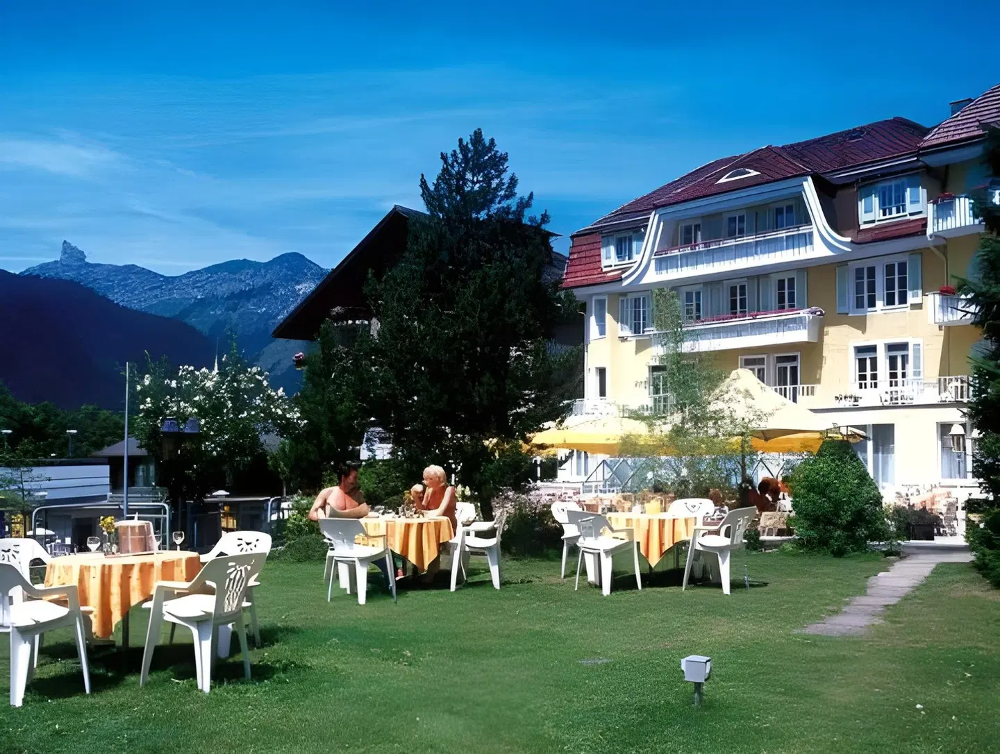 Hotel Silberhorn EXTERIOR