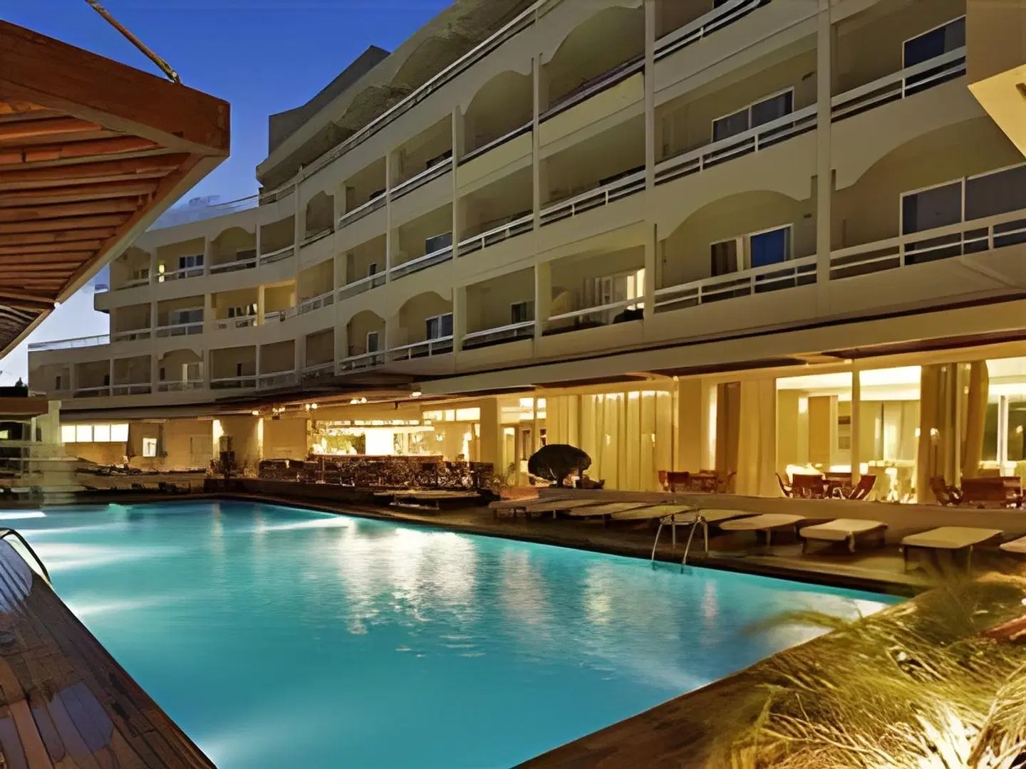 Athineon OUTDOOR_POOL