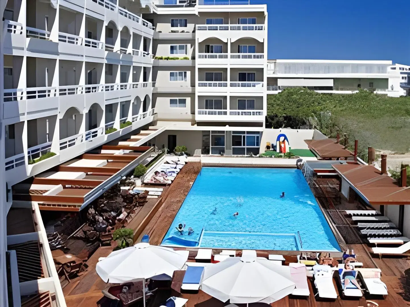 Athineon OUTDOOR_POOL