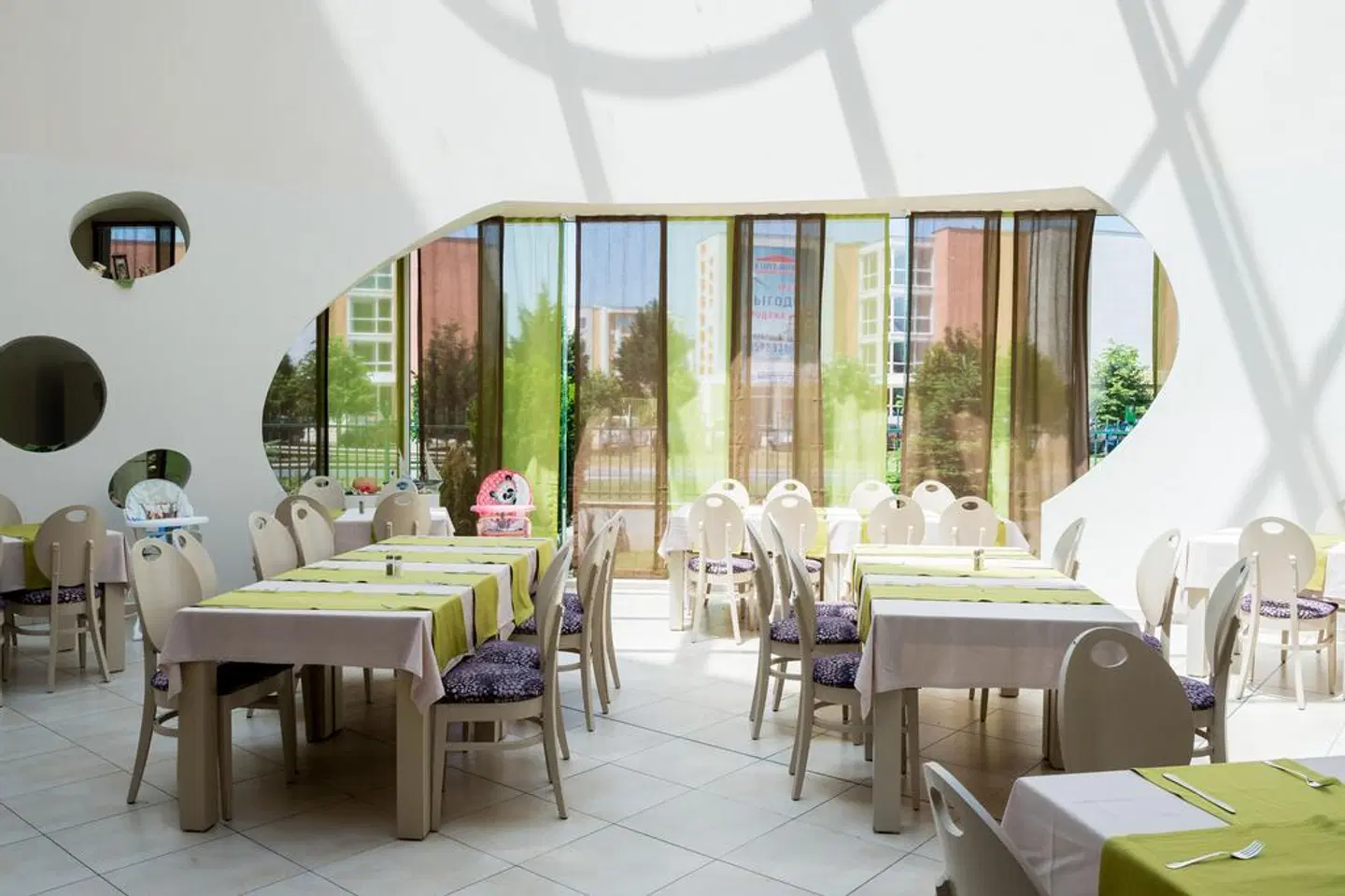 Aqua Nevis Club Hotel Restaurant