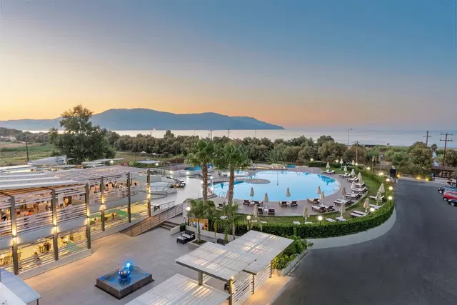 Georgioupolis Resort OUTDOOR_POOL