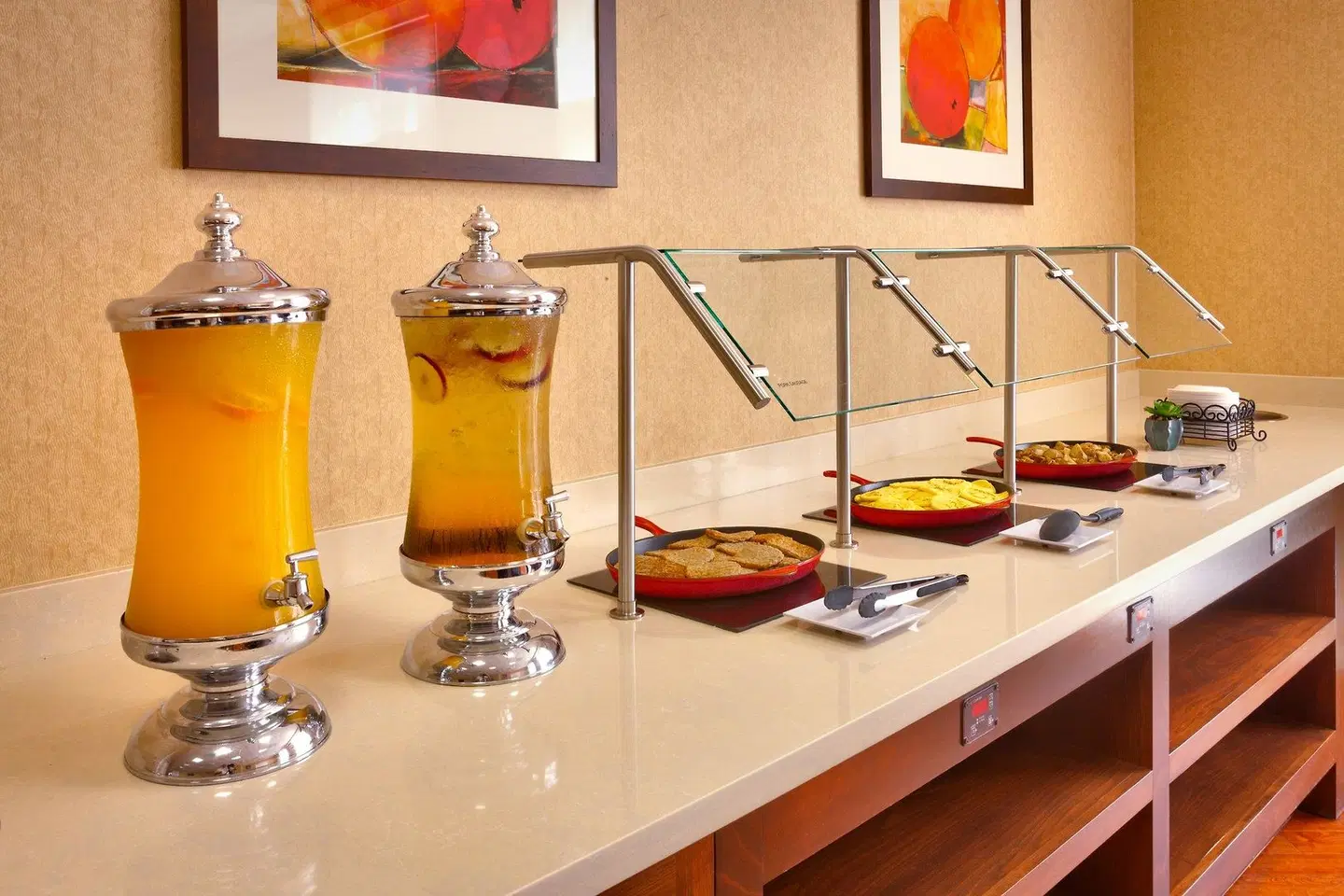 Cortona Inn & Suites Anaheim Resort Restaurant