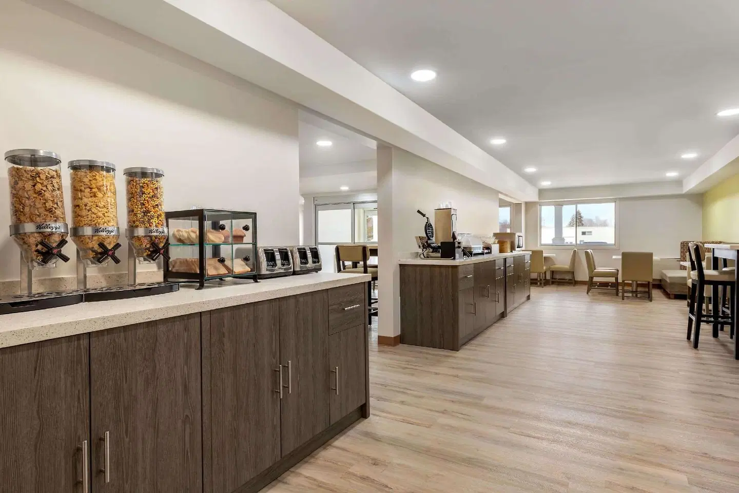 Ramada by Wyndham Miramichi New Brunswick LOUNGE_LOBBY