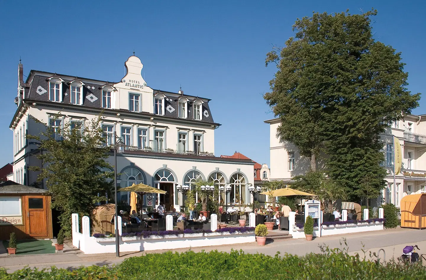 SEETELHOTEL Strandhotel Atlantic EXTERIOR