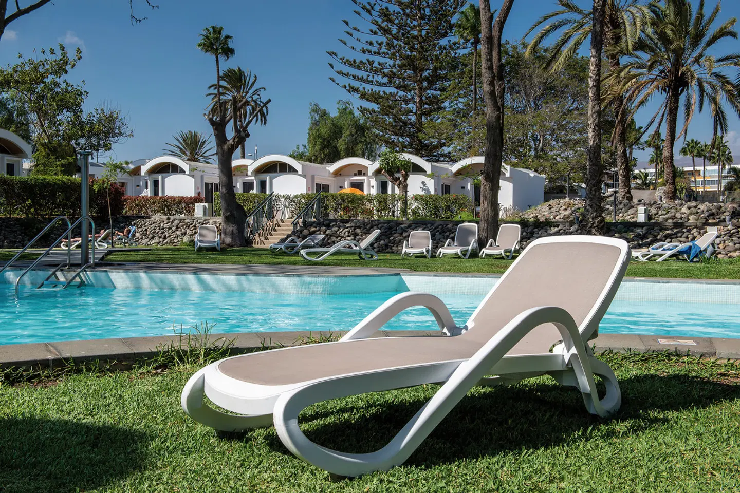 Cordial Biarritz OUTDOOR_POOL