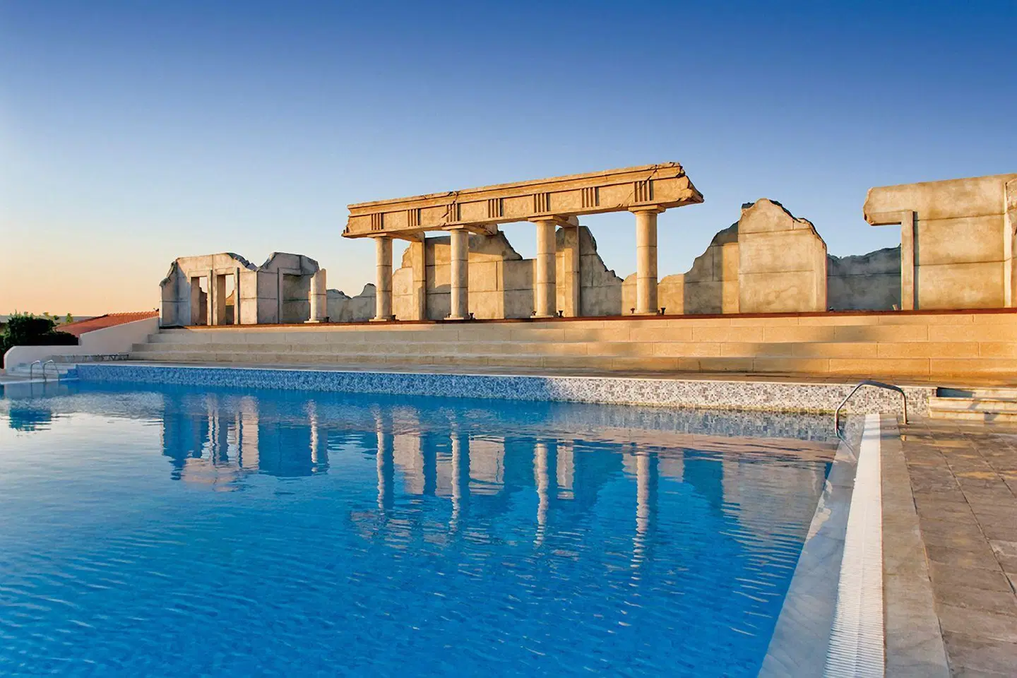Kipriotis Village Resort OUTDOOR_POOL
