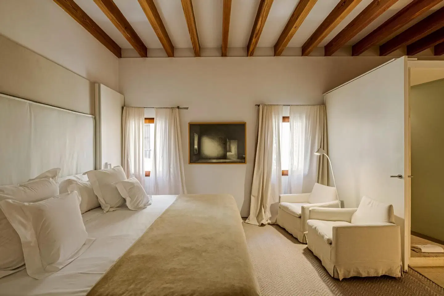 Convent de la Missió Grand Luxury Boutique adults-only ROOM_EXAMPLE