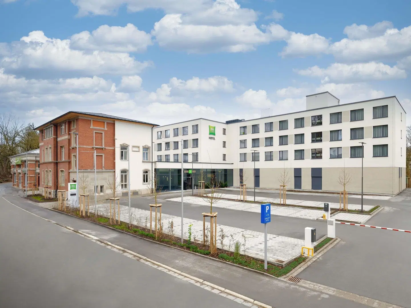 ibis Styles Coburg EXTERIOR