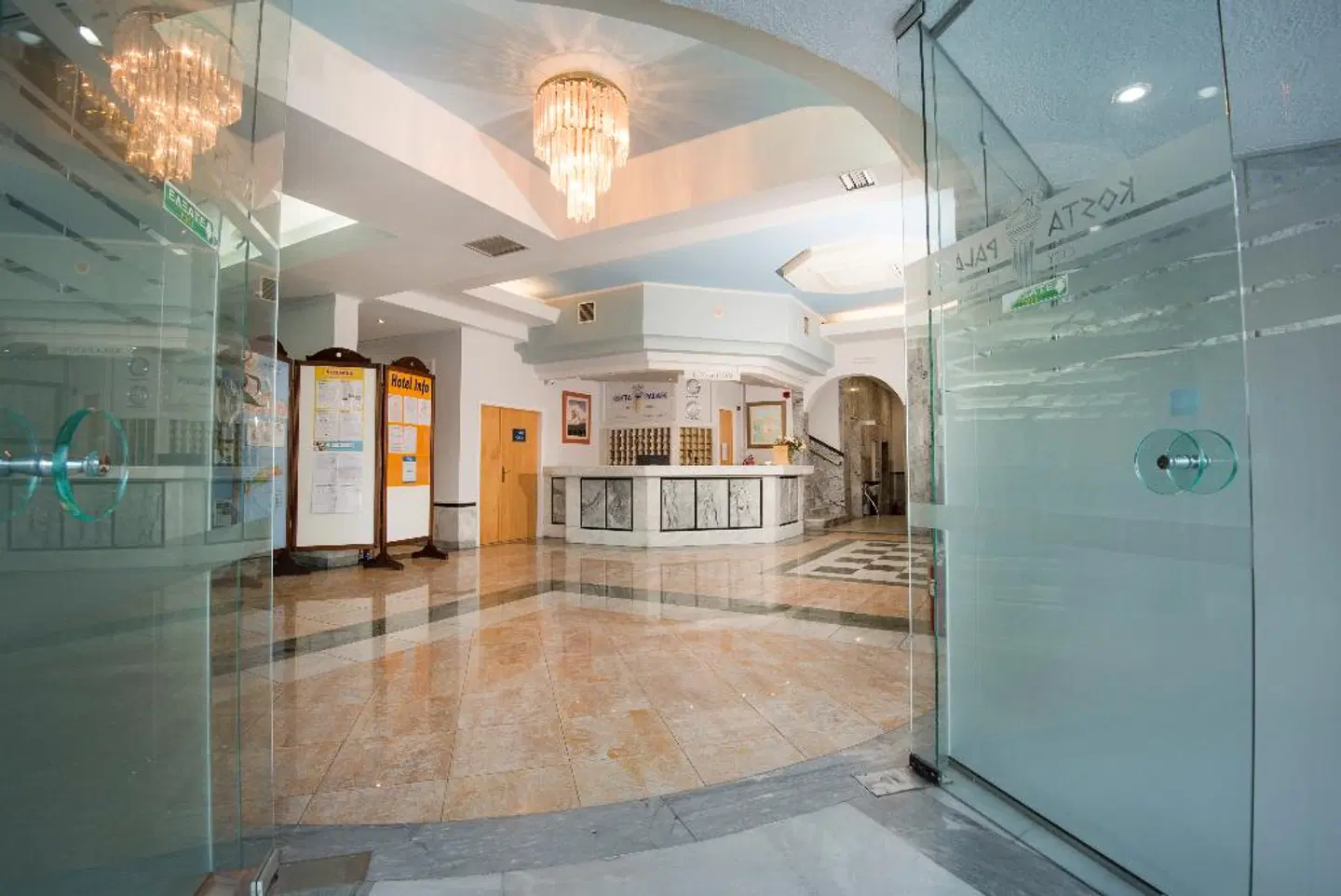 Kosta Palace LOUNGE_LOBBY