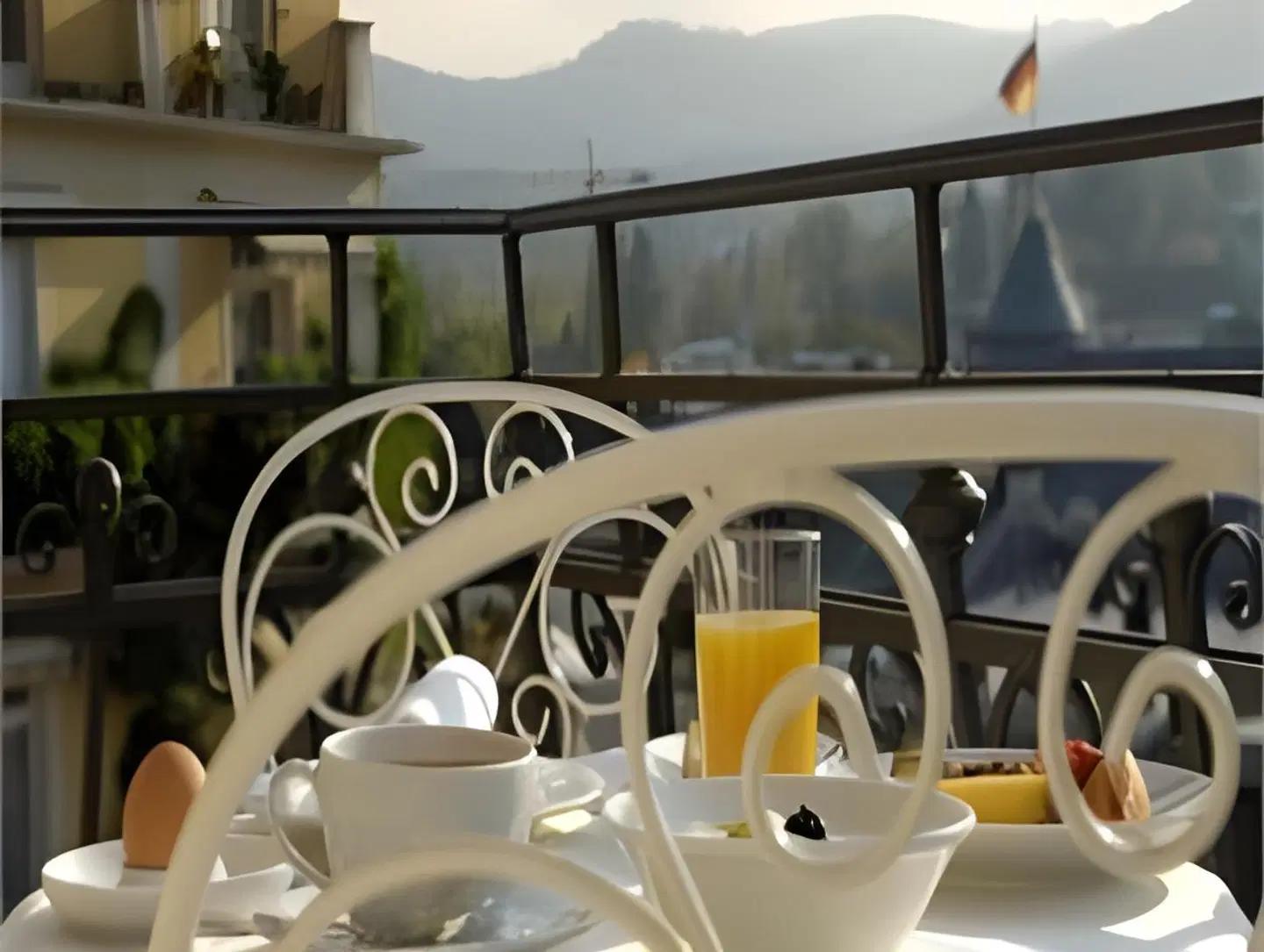 HELIOPARK Bad Hotel zum Hirsch Terrasse