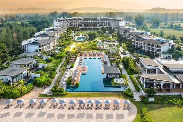 Khao Lak Marriott Beach Resort & Spa EXTERIOR