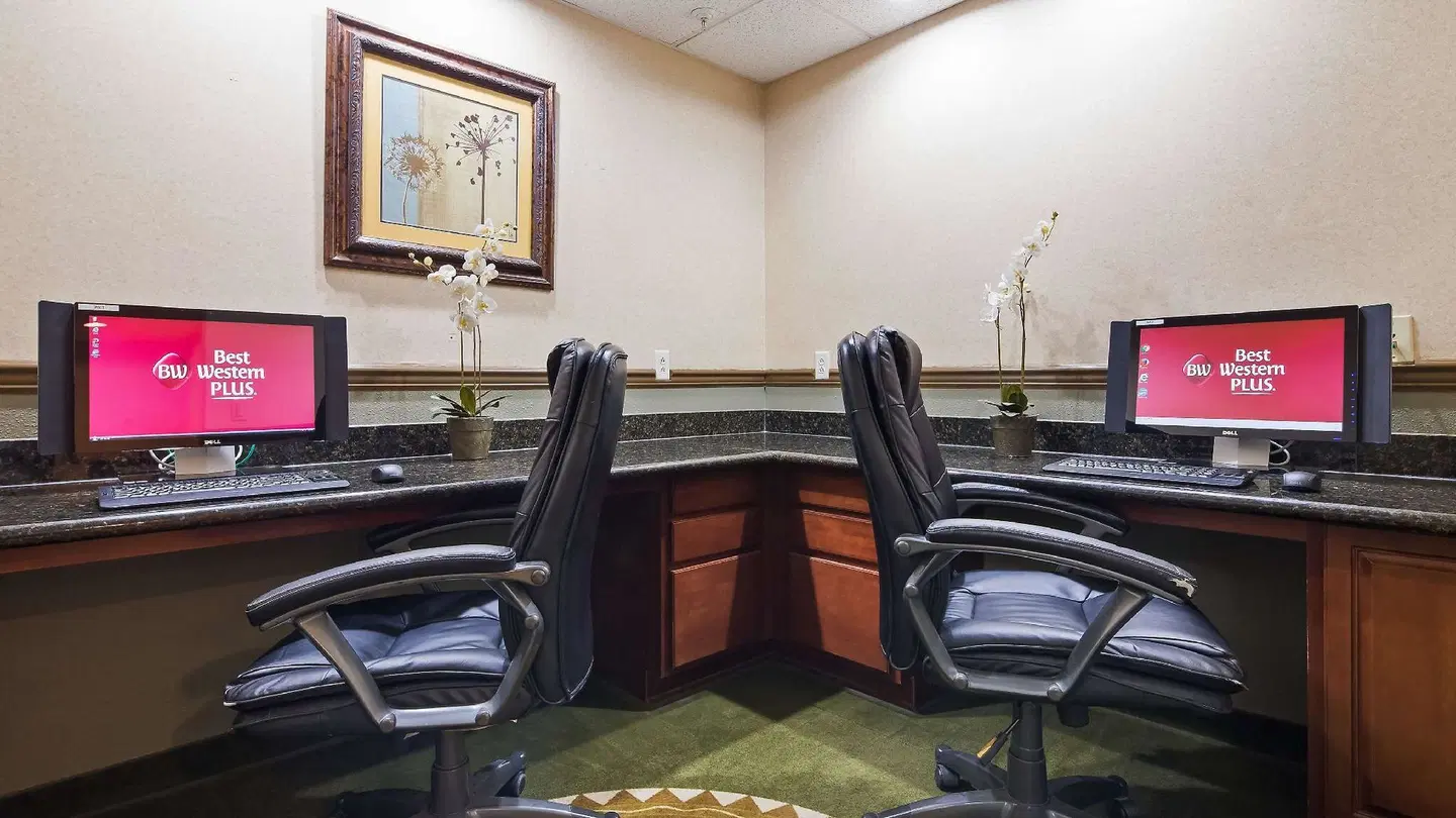 Best Western Plus Montezuma Inn and Suites SPORTS_AND_LEISURE