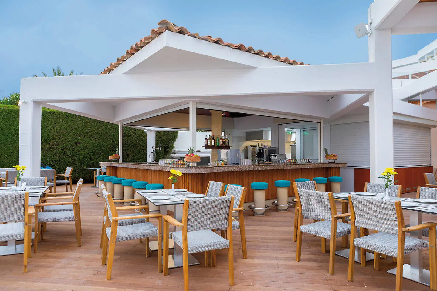 Leonardo Laura Beach & Splash Resort Restaurant