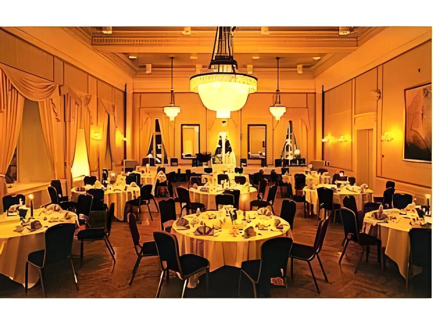 First Hotel Grand Alingsås Restaurant
