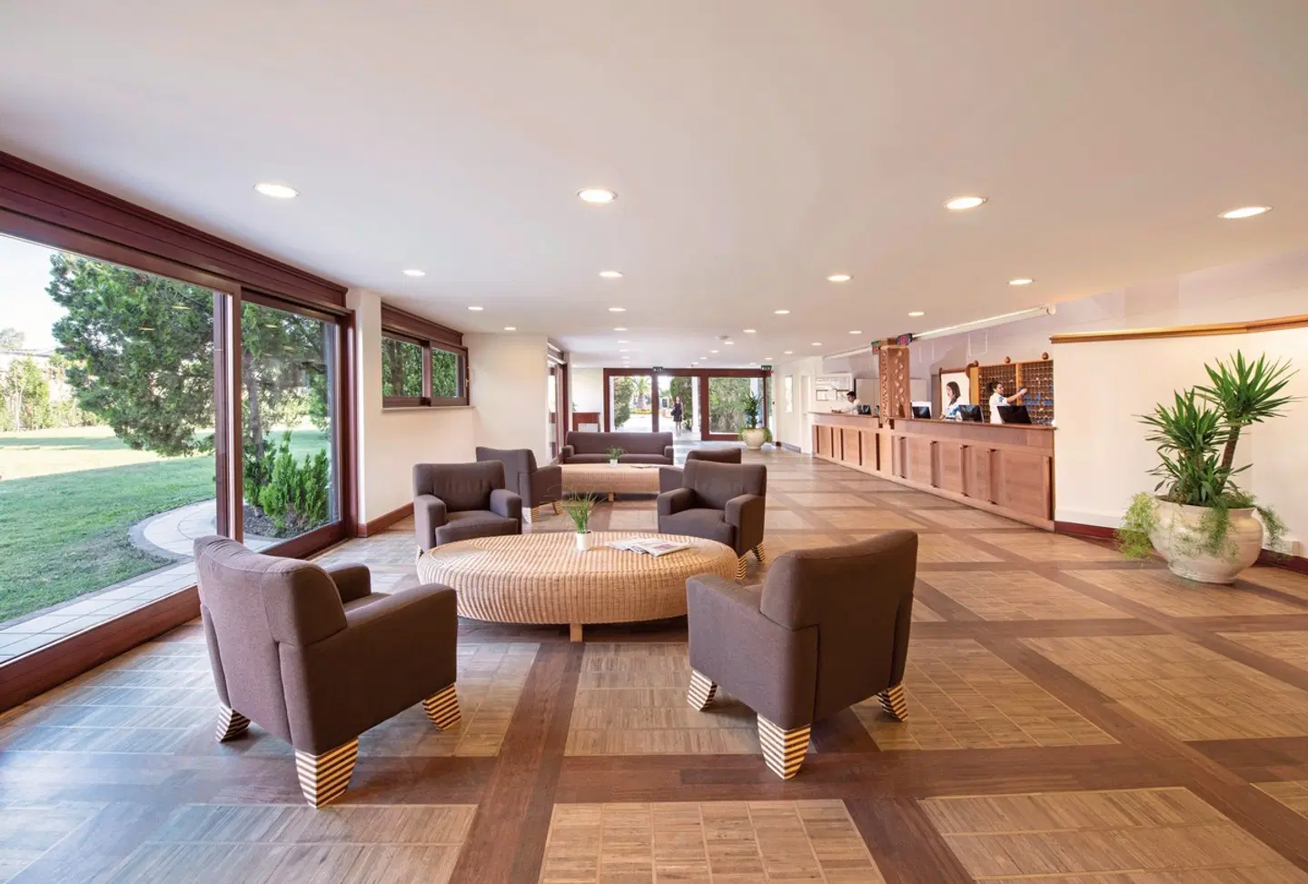 Valentino Village LOUNGE_LOBBY
