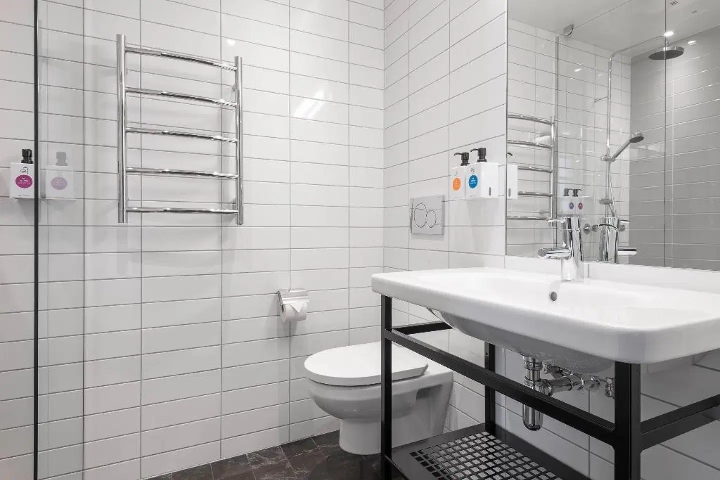 Quality Hotel The Box Badezimmer