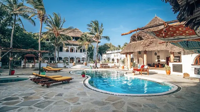 Temple Point Resort OUTDOOR_POOL