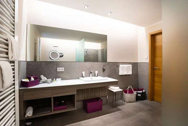 Bio- und Wellnesshotel Alpenblick Badezimmer