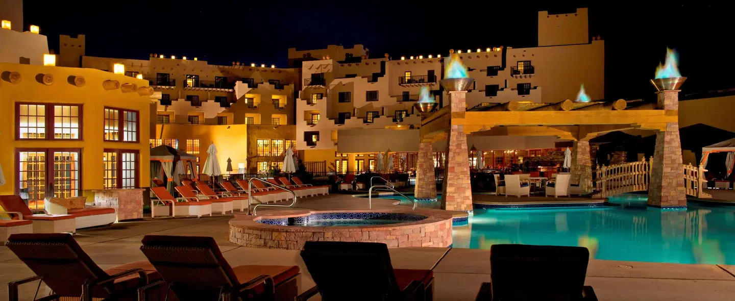 Hilton Santa Fe Buffalo Thunder EXTERIOR