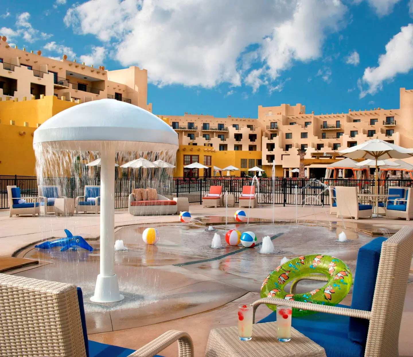 Hilton Santa Fe Buffalo Thunder Terrasse
