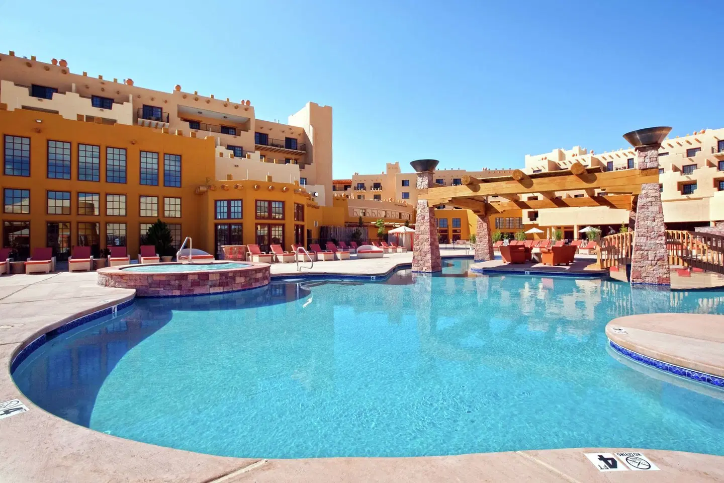 Hilton Santa Fe Buffalo Thunder OUTDOOR_POOL