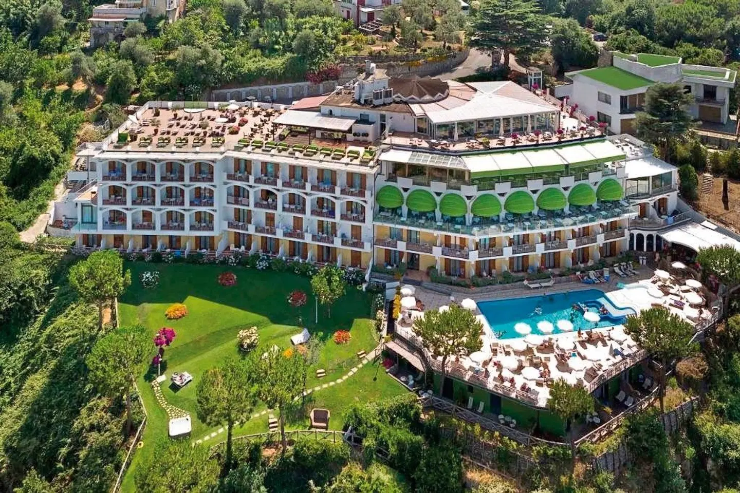 Grand Hotel President EXTERIOR