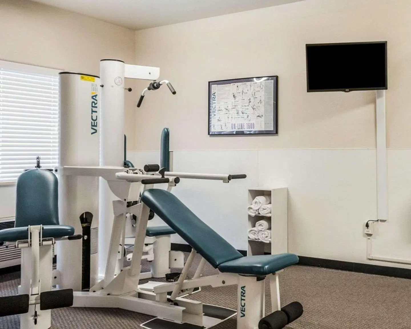 Quality Inn & Suites SPORTS_AND_LEISURE