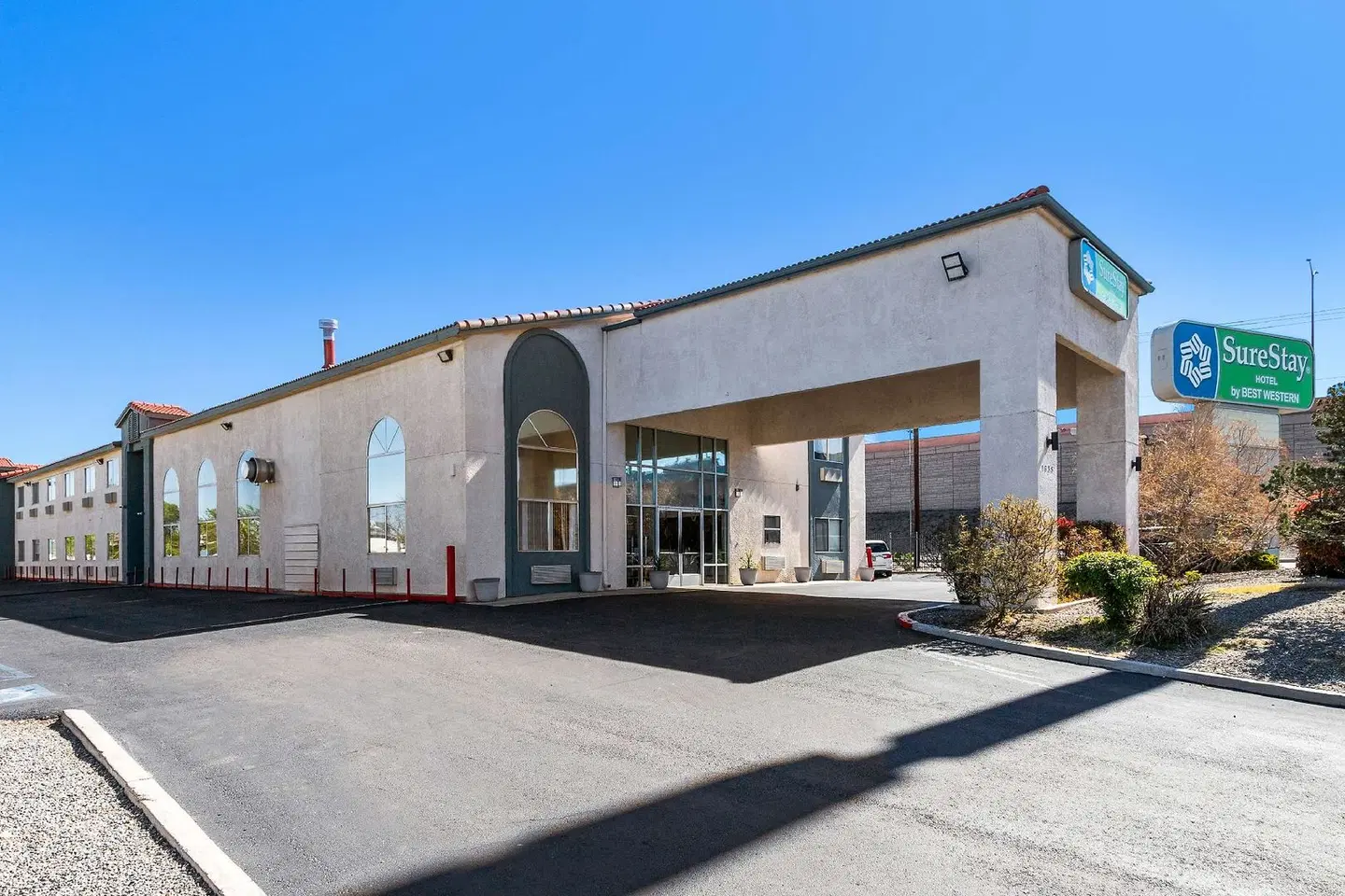 SureStay Hotel By Best Western Albuquerque Midtown EXTERIOR