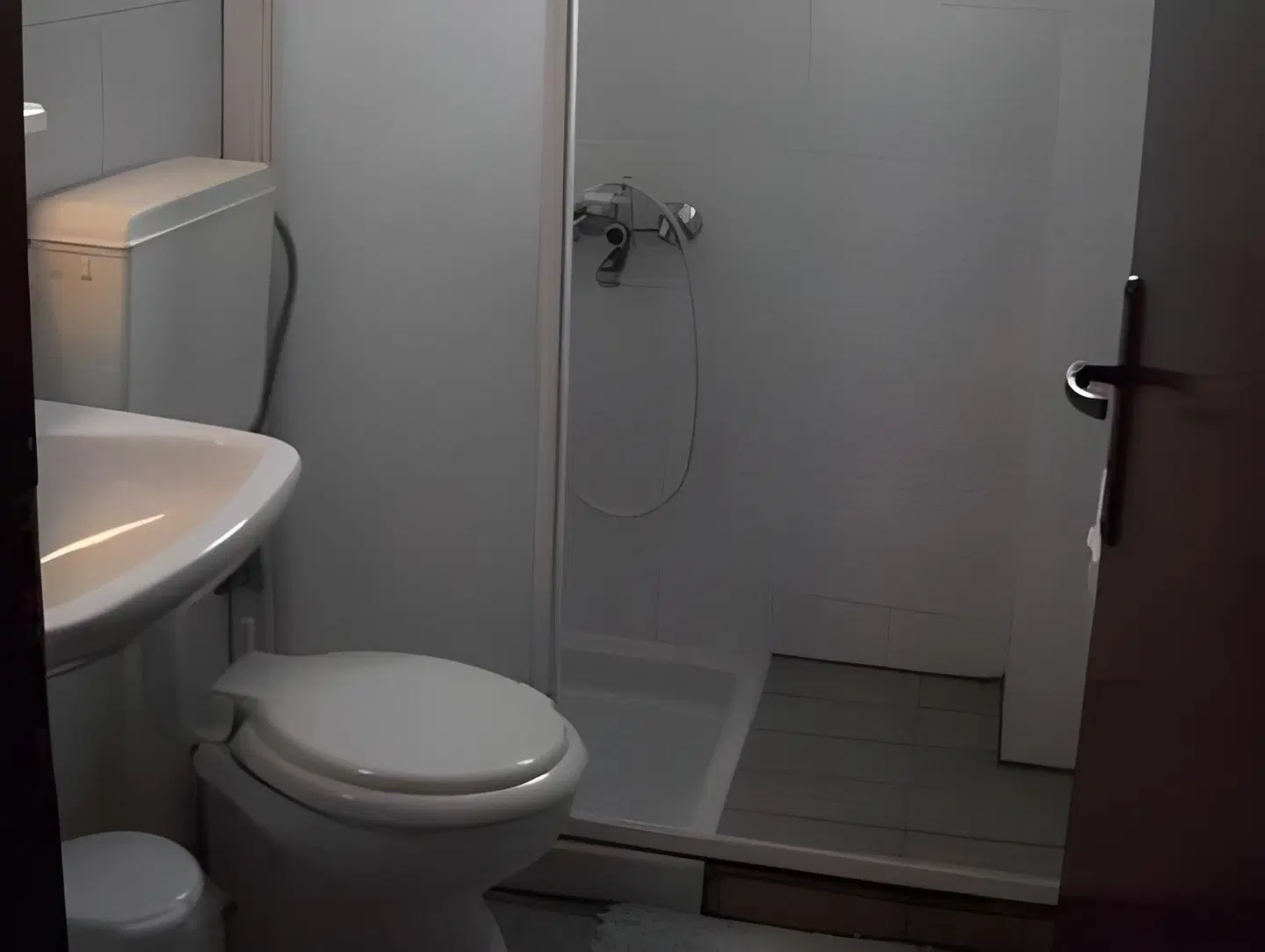 Hotel Ideon Badezimmer