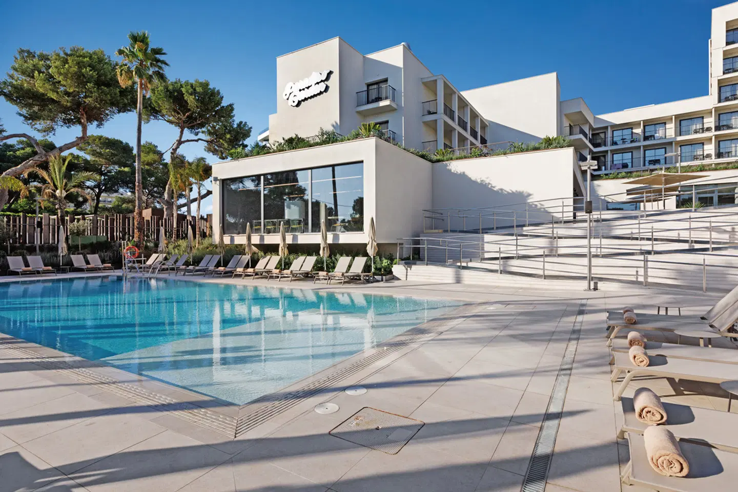 Paradiso Garden OUTDOOR_POOL
