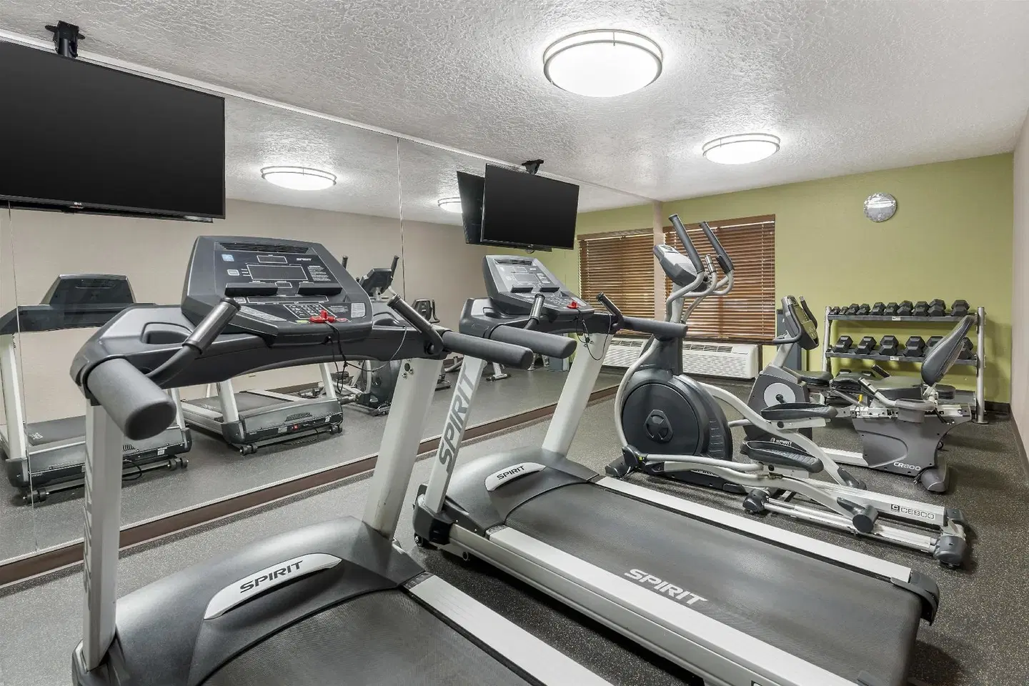 Best Western Airport Albuquerque InnSuites Hotel & Suites SPORTS_AND_LEISURE
