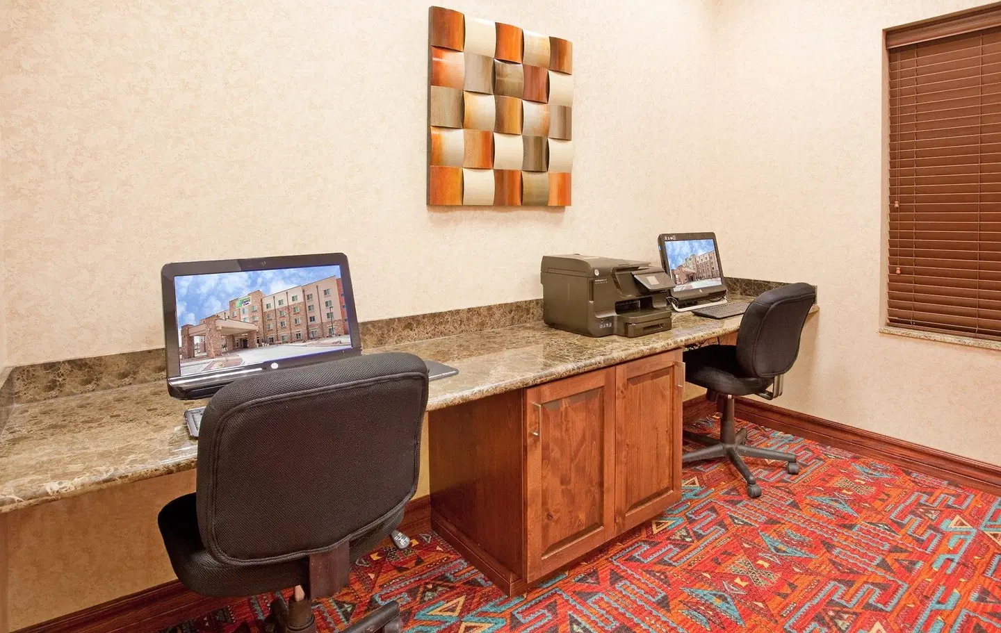 Holiday Inn Express & Suites Gallup East by IHG ROOM_EXAMPLE