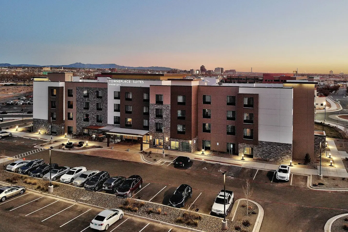 TownePlace Suites by Marriott Albuquerque Old Town EXTERIOR