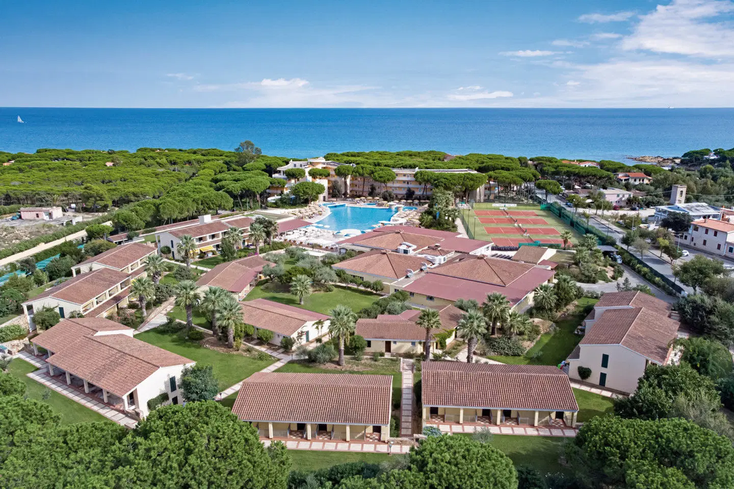 Sentido Tirreno Resort EXTERIOR