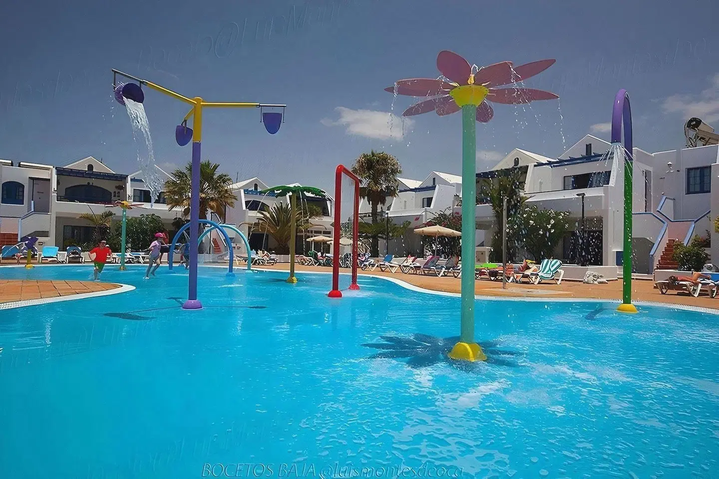 Cinco Plazas OUTDOOR_POOL