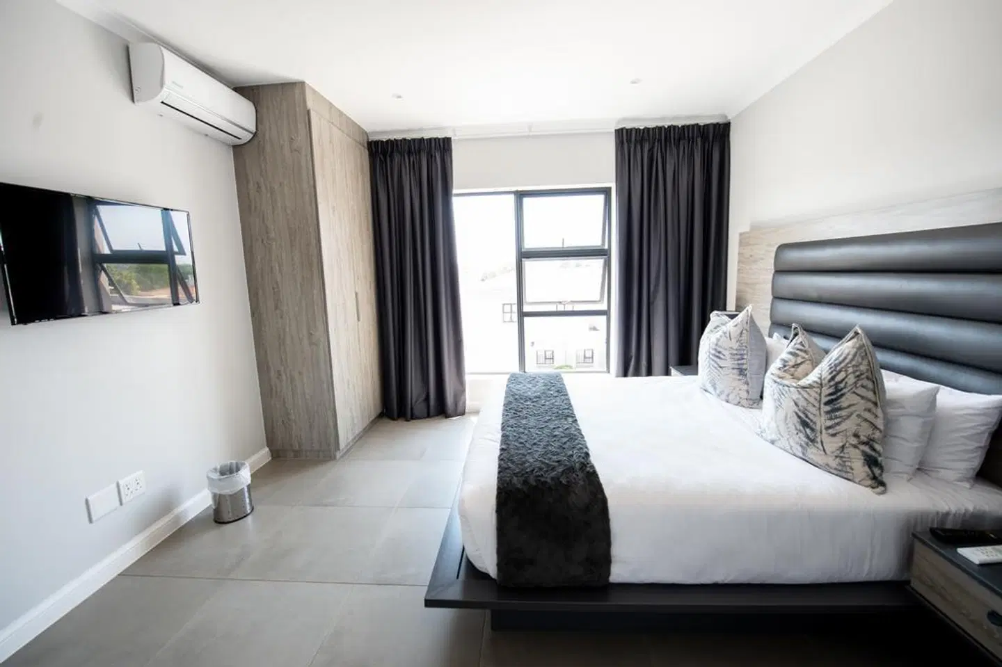 Enigma Hotel Apartments ROOM_EXAMPLE