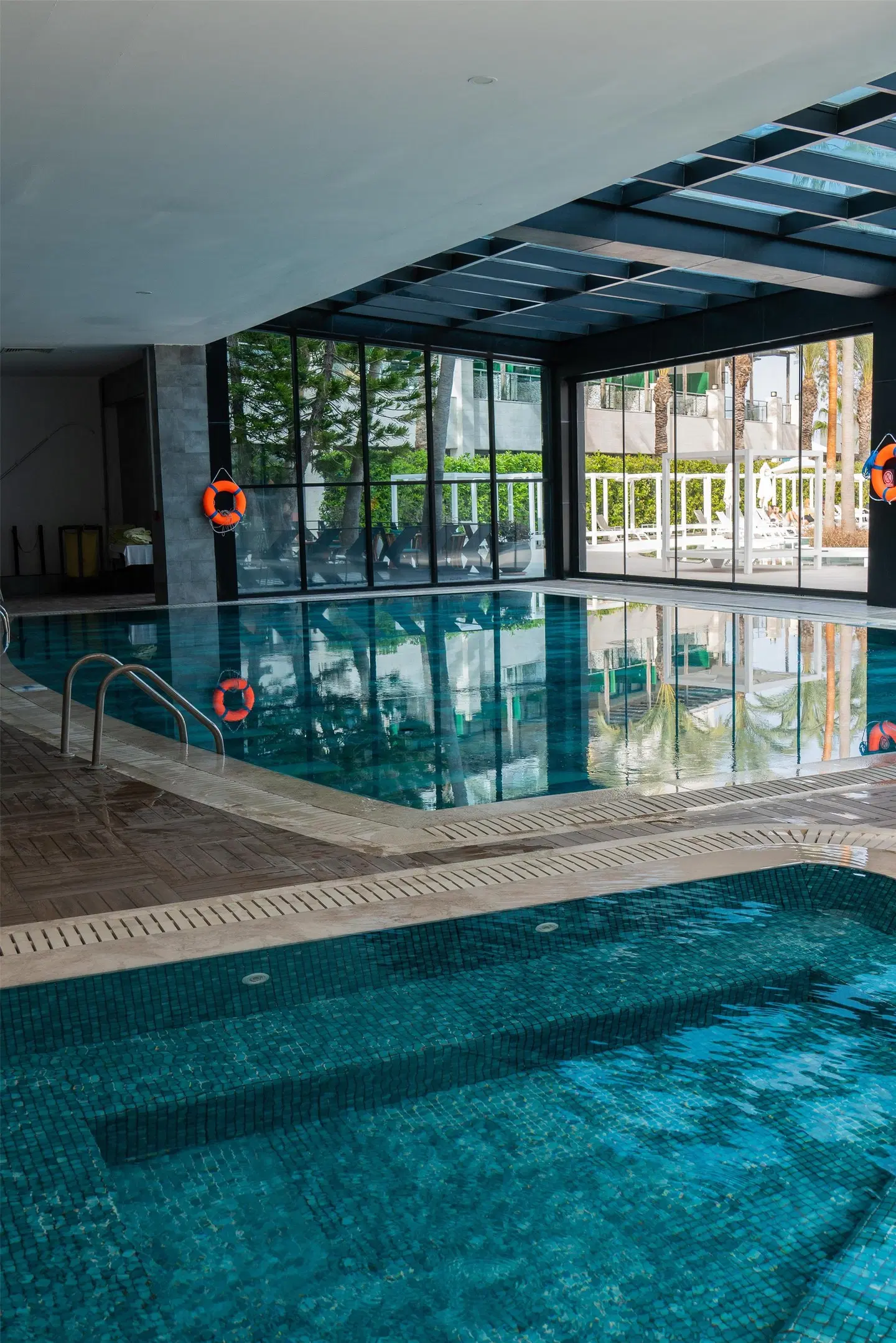 DoubleTree by Hilton Antalya-Kemer Hallenbad