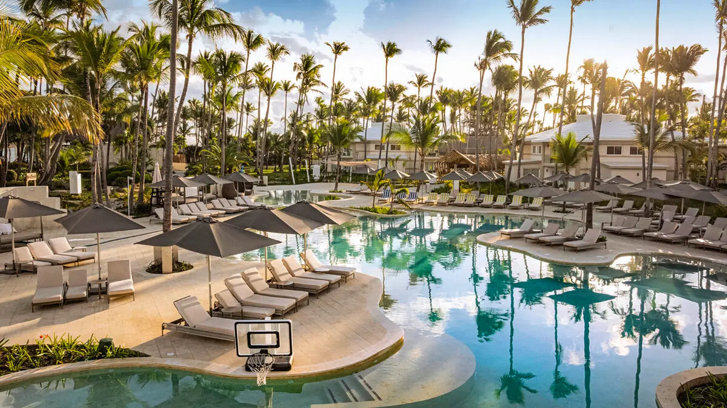 Family Selection at Grand Palladium Select Bávaro OUTDOOR_POOL