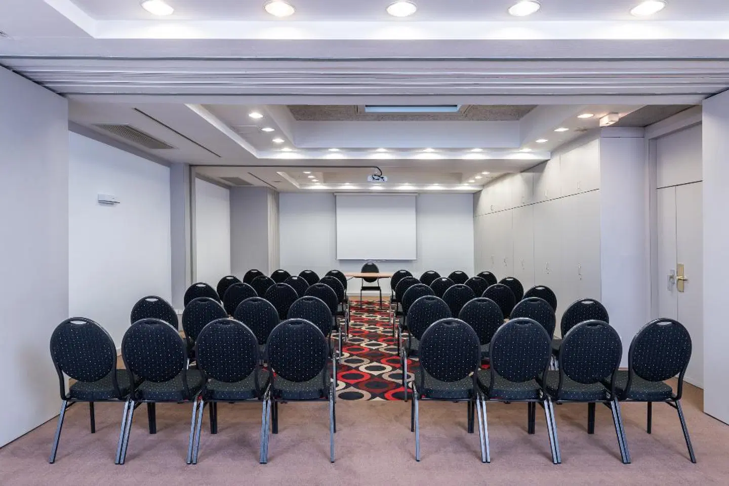 Leonardo Hotel Vienna Westbahnhof Konferenz