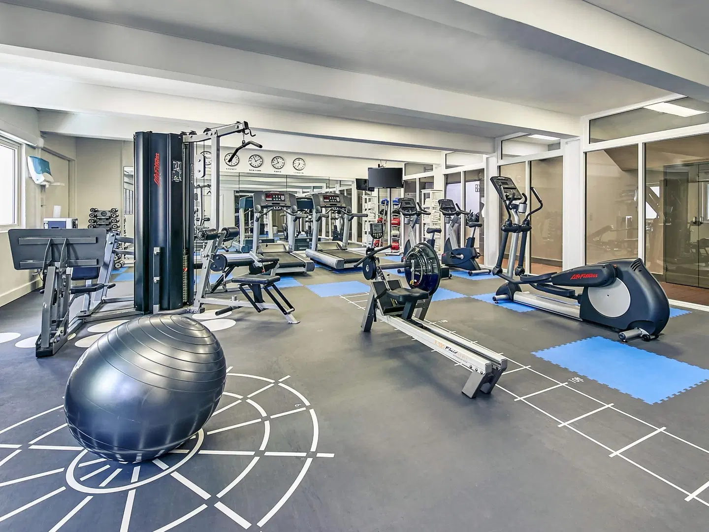 Mercure Perth SPORTS_AND_LEISURE