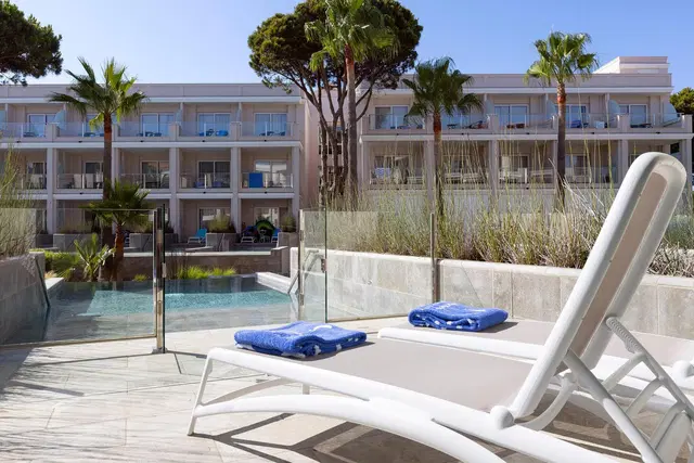 Hipotels Barrosa Palace EXTERIOR